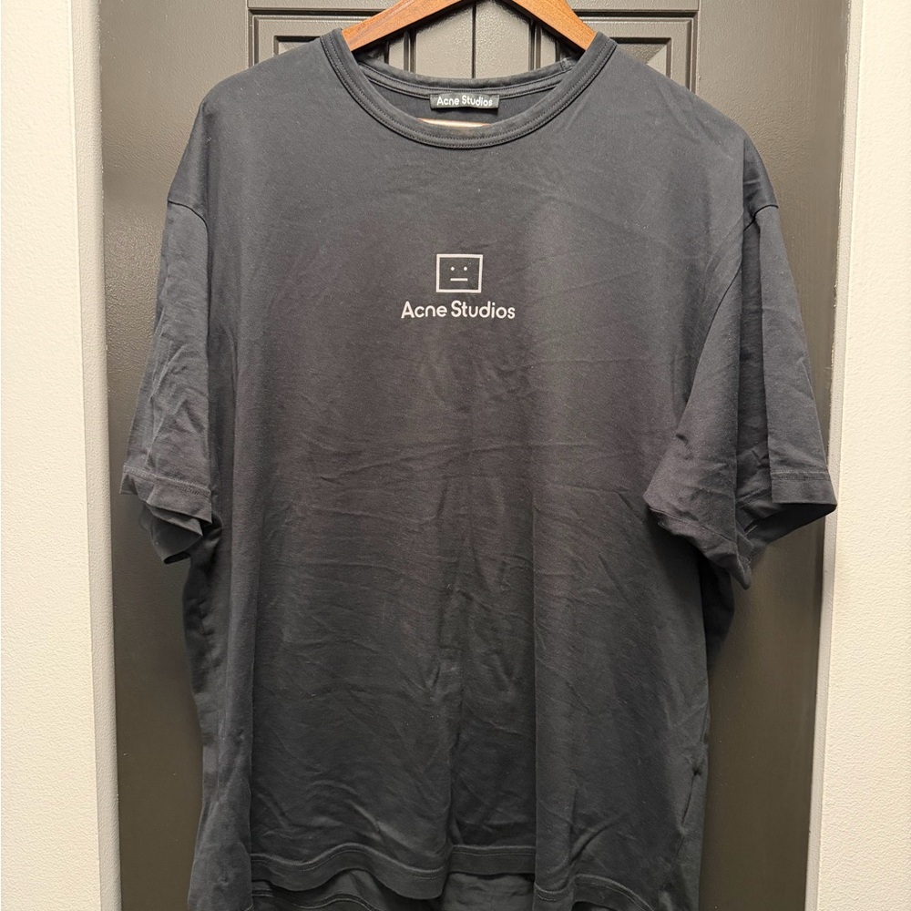 Acne Studios Men's Black T-Shirt